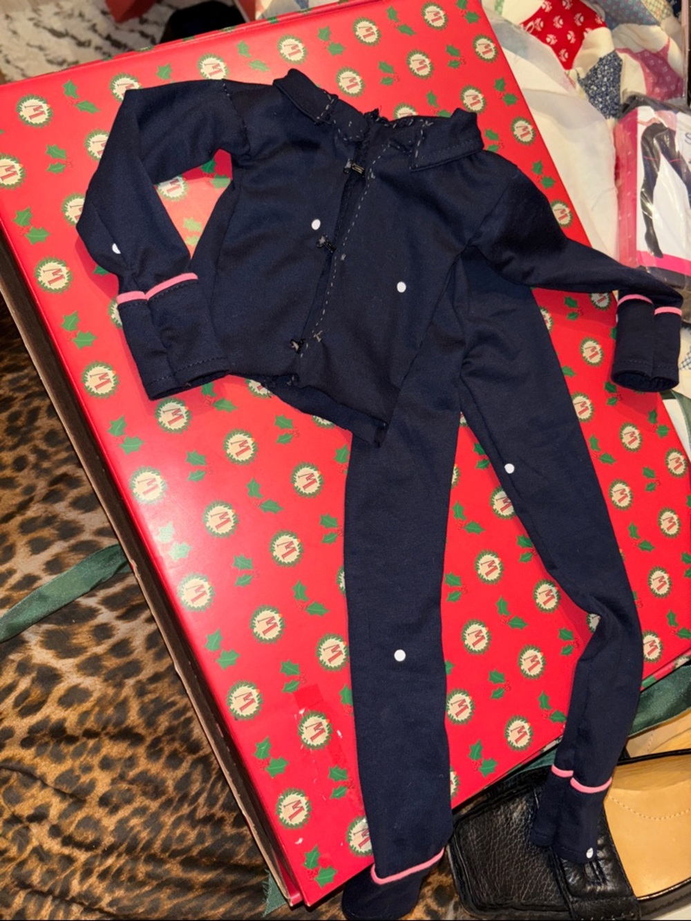 BJD doll Navy Blue Two-Piece Pajama Set with Pink Trim